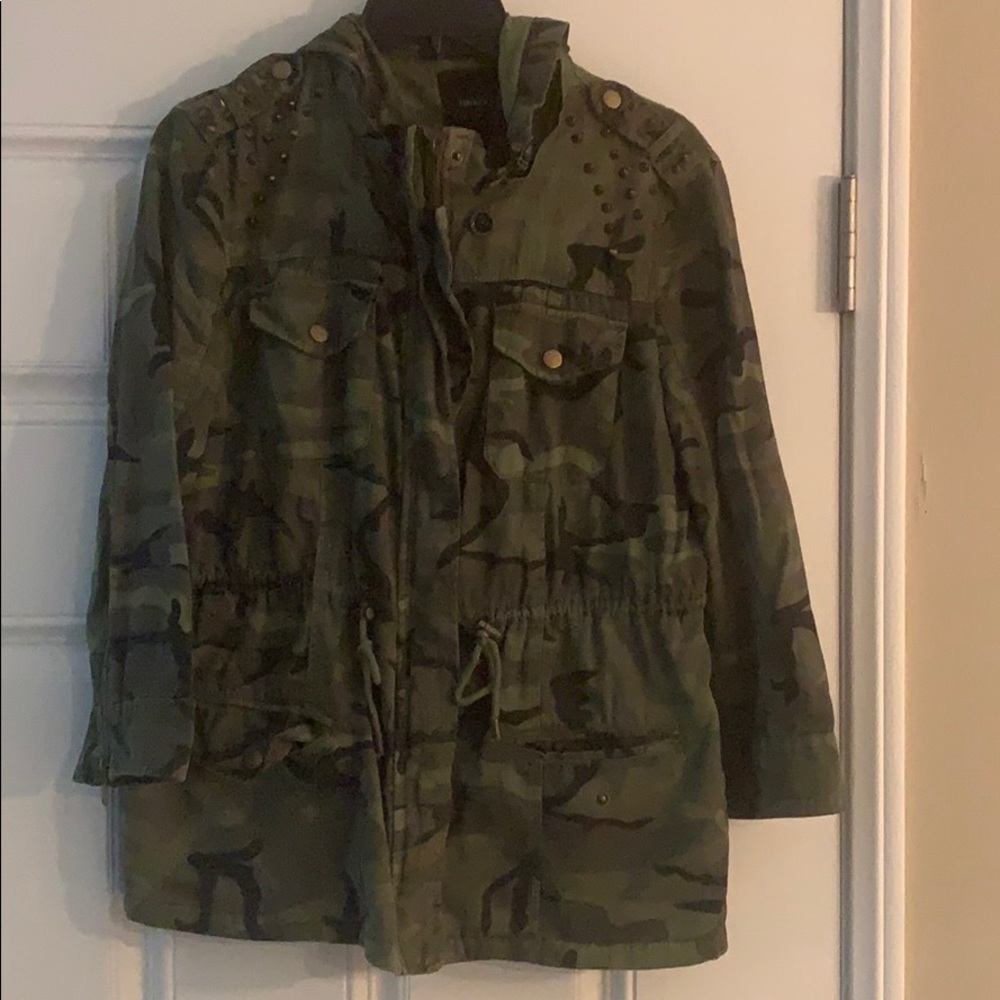 Forever 21 camo jacket